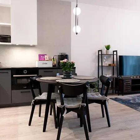 Nadmorski Loft 116 Plaza, Ogrod, Dostep Do Basenu, Sauny, Jacuzzi W Cenie Pobytu Apartmán *